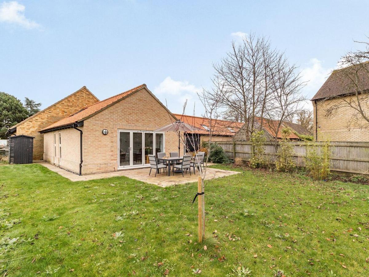 Barrow Barn Villa Wicken  Dış mekan fotoğraf